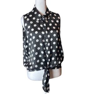 Vince Camuto Sleeveless Button Down Tie Front Polka Dot Top Blouse Black Medium